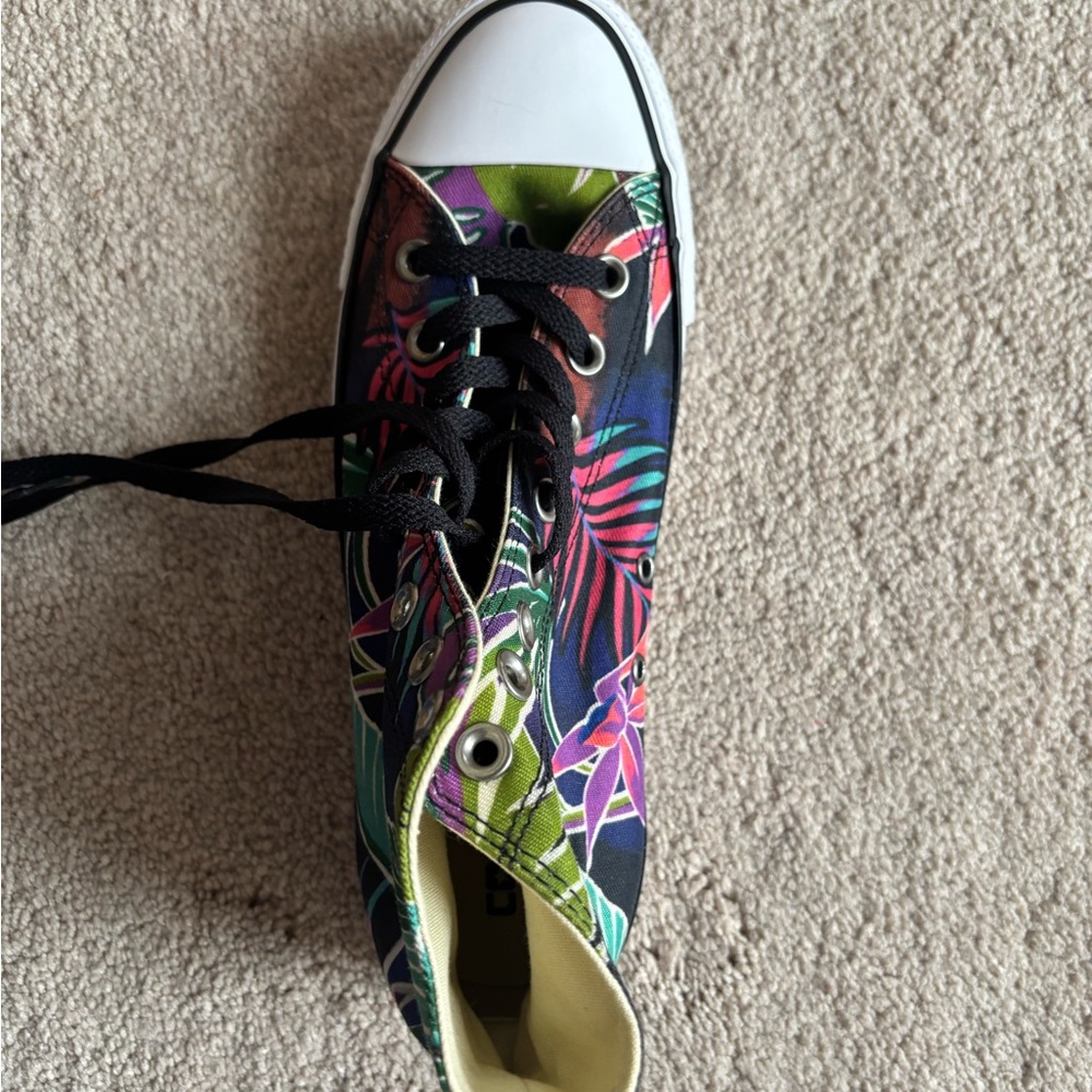 Tropical High-Top Converse Sneakers - Picture 4 of 6